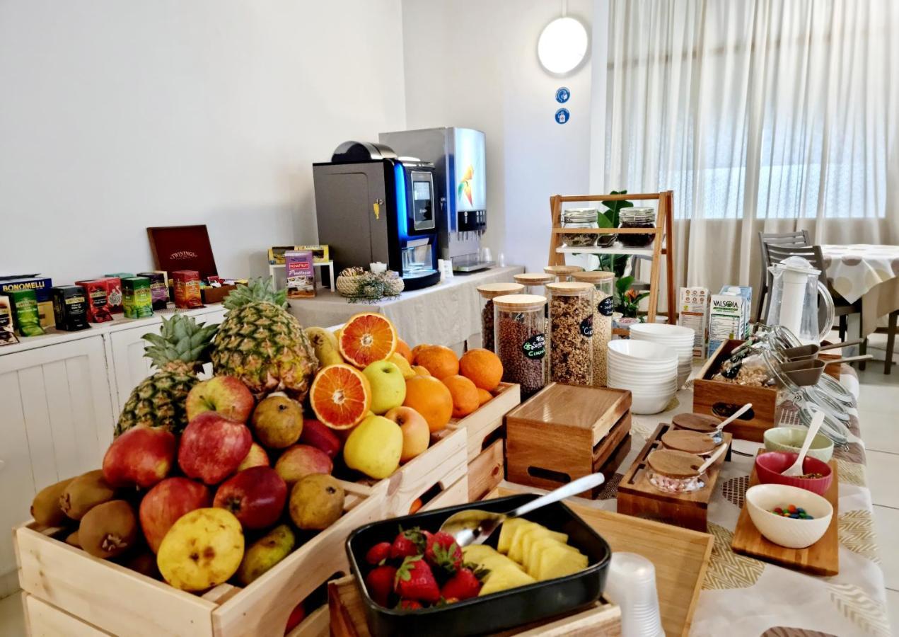 Hotel Elefantino Grey - Free Breakfast & Brunch Until 13-00 - Vicinissimi A Mirabilandia Milano Marittima Exterior foto